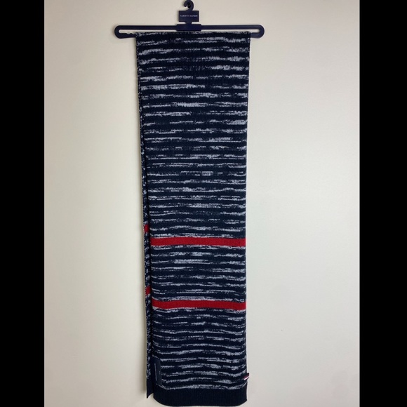 Tommy Hilfiger Scarf - Picture 3 of 5